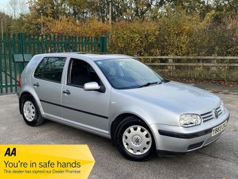 Volkswagen Golf 1.6 S 5dr