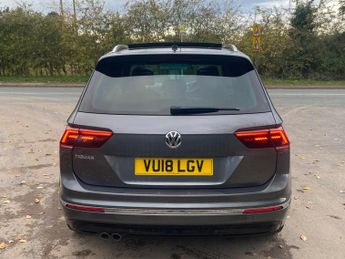 Volkswagen Tiguan 2.0 TDI R-Line DSG Euro 6 (s/s) 5dr