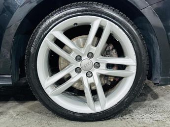 Audi A1 1.4 TFSI S line S Tronic Euro 5 (s/s) 3dr