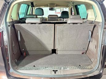 Vauxhall Zafira Tourer 2.0 CDTi SE Auto Euro 5 5dr