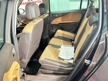 Vauxhall Zafira Tourer 2.0 CDTi SE Auto Euro 5 5dr