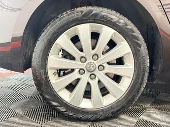 Vauxhall Zafira Tourer 2.0 CDTi SE Auto Euro 5 5dr