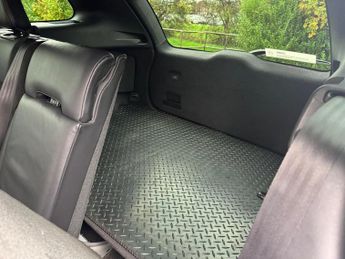 Volvo XC60 2.4 D5 R-Design Nav Auto AWD Euro 6 (s/s) 5dr