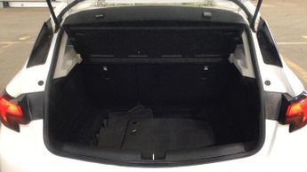 Vauxhall Astra 1.4i Turbo Tech Line Auto Euro 6 (s/s) 5dr