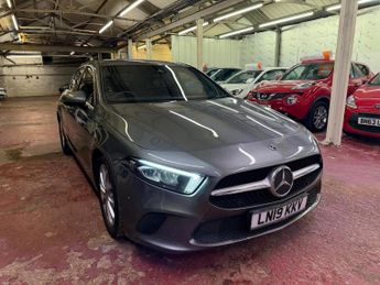 Mercedes-Benz A Class 1.5 A180d Sport (Executive) 7G-DCT Euro 6 (s/s) 5dr