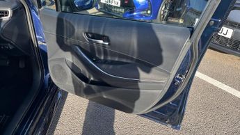 Toyota Corolla 1.8 VVT-h Icon Touring Sports CVT Euro 6 (s/s) 5dr