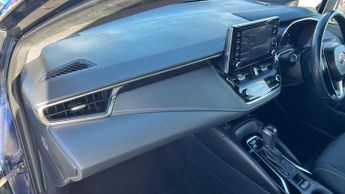 Toyota Corolla 1.8 VVT-h Icon Touring Sports CVT Euro 6 (s/s) 5dr