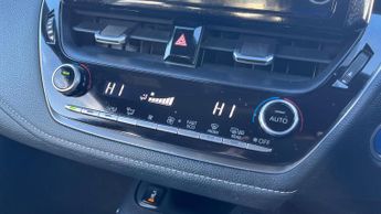 Toyota Corolla 1.8 VVT-h Icon Touring Sports CVT Euro 6 (s/s) 5dr