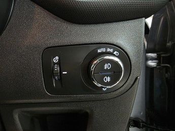 Vauxhall Crossland 1.5 Turbo D Elite Edition Auto Euro 6 (s/s) 5dr