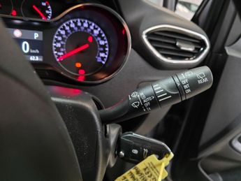 Vauxhall Crossland 1.5 Turbo D Elite Edition Auto Euro 6 (s/s) 5dr