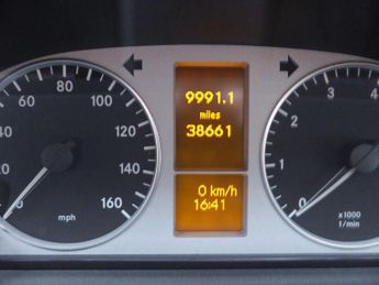 Mercedes-Benz A Class 1.5 A160 Avantgarde SE CVT 5dr