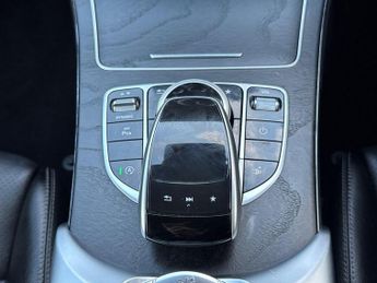 Mercedes-Benz C Class 2.1 C250d AMG Line (Premium Plus) Cabriolet G-Tronic+ Euro 6 (s/