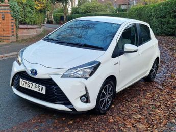 Toyota Yaris 1.5 VVT-h Icon Tech E-CVT Euro 6 (s/s) 5dr