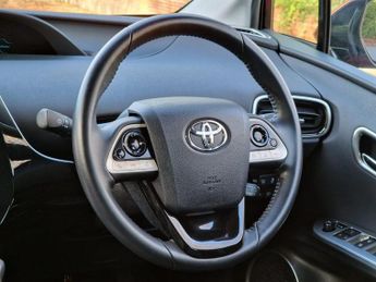 Toyota Prius 1.8 VVT 8.8kWh Excel CVT Euro 6 (s/s) 5dr