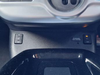 Toyota Prius 1.8 VVT 8.8kWh Excel CVT Euro 6 (s/s) 5dr