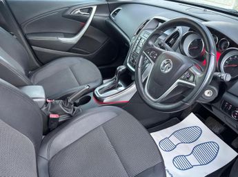 Vauxhall Astra 2.0 CDTi SE Auto Euro 5 5dr
