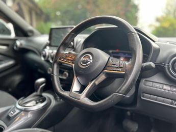 Nissan Juke 1.6 N-Connecta Auto Euro 6 5dr
