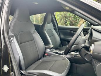 Nissan Juke 1.6 N-Connecta Auto Euro 6 5dr