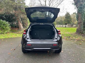 Nissan Juke 1.6 N-Connecta Auto Euro 6 5dr