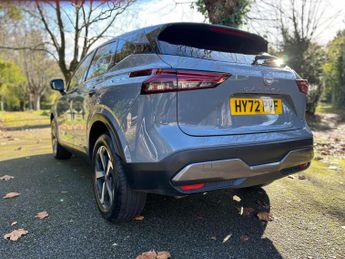 Nissan Qashqai 1.3 DIG-T MHEV N-Connecta XTRON Euro 6 (s/s) 5dr