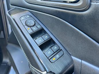 Nissan Qashqai 1.3 DIG-T MHEV N-Connecta XTRON Euro 6 (s/s) 5dr