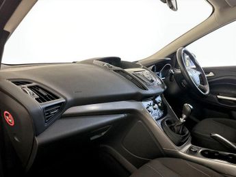 Ford Kuga 2.0 TDCi Zetec 2WD Euro 6 (s/s) 5dr