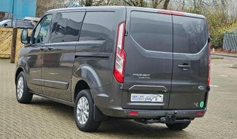 Ford Transit Custom 2.0 300 EcoBlue Limited Crew Van Auto L1 H1 Euro 6 (s/s) 5dr (6 