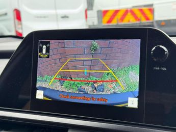 Lexus UX 2.0 250h F Sport Design SUV 5dr Petrol Hybrid E-CVT Euro 6 (s/s)