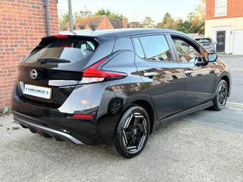 Nissan Leaf 39kWh Acenta Auto 5dr