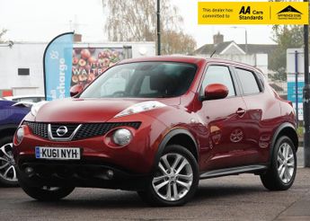 Nissan Juke 1.6 Tekna SUV 5dr Petrol CVT Euro 5 (117 ps)