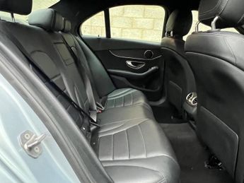 Mercedes-Benz C Class 2.1 C220d AMG Line G-Tronic+ Euro 6 (s/s) 4dr