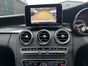 Mercedes-Benz C Class 2.1 C220d AMG Line G-Tronic+ Euro 6 (s/s) 4dr