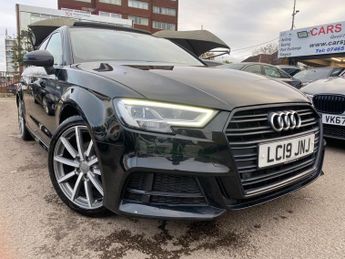 Audi A3 1.5 TFSI CoD 35 Black Edition Sportback S Tronic Euro 6 (s/s) 5d