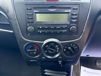 Kia Picanto 1.1 2 5dr