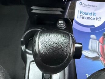 Kia Picanto 1.1 2 5dr