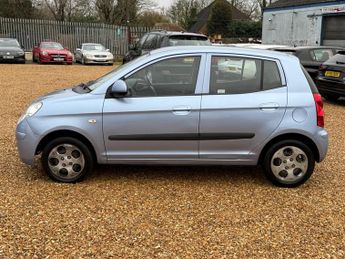 Kia Picanto 1.1 2 5dr