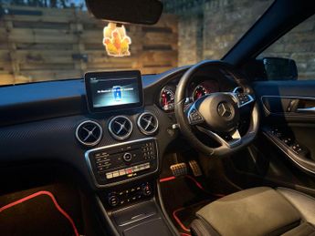 Mercedes-Benz A Class 2.1 A200d AMG Line (Executive) 7G-DCT Euro 6 (s/s) 5dr