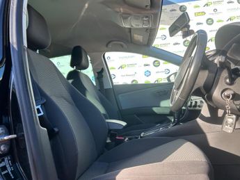 SEAT Leon 1.6 TDI SE Dynamic Technology DSG Euro 6 (s/s) 5dr