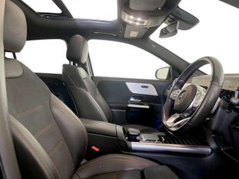 Mercedes-Benz EQA EQA 300 66.5kWh AMG Line (Premium) Auto 4MATIC 5dr