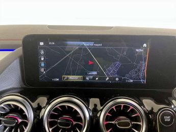 Mercedes-Benz EQA EQA 300 66.5kWh AMG Line (Premium) Auto 4MATIC 5dr