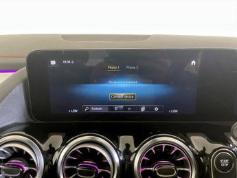 Mercedes-Benz EQA EQA 300 66.5kWh AMG Line (Premium) Auto 4MATIC 5dr