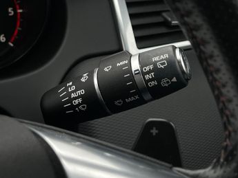 Land Rover Discovery Sport 2.0 TD4 HSE Dynamic Lux Auto 4WD Euro 6 (s/s) 5dr