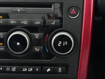 Land Rover Discovery Sport 2.0 TD4 HSE Dynamic Lux Auto 4WD Euro 6 (s/s) 5dr