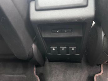 Land Rover Discovery Sport 2.0 TD4 HSE Dynamic Lux Auto 4WD Euro 6 (s/s) 5dr