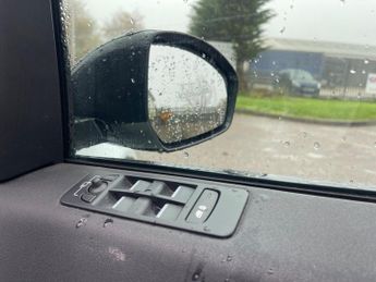 Land Rover Discovery Sport 2.0 TD4 HSE Dynamic Lux Auto 4WD Euro 6 (s/s) 5dr