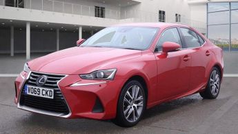 Lexus IS 2.5 300h E-CVT Euro 6 (s/s) 4dr