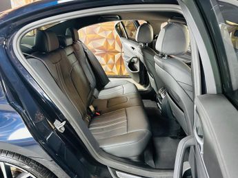 BMW 5 Series 2.0 520d MHT M Sport Steptronic Euro 6 (s/s) 4dr