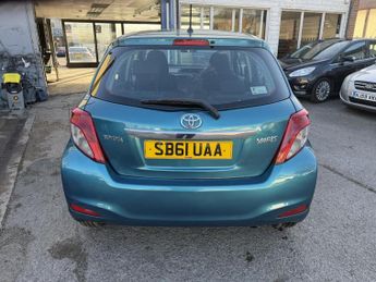 Toyota Yaris 1.33 Dual VVT-i TR Hatchback 5dr Petrol Multidrive S Euro 5 (101
