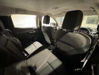 Isuzu D-Max 1.9 TD DL20 Auto 4WD Euro 6 (s/s) 4dr