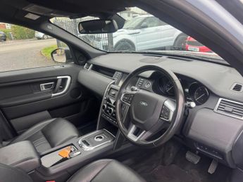 Land Rover Discovery Sport 2.0 TD4 HSE Black Auto 4WD Euro 6 (s/s) 5dr